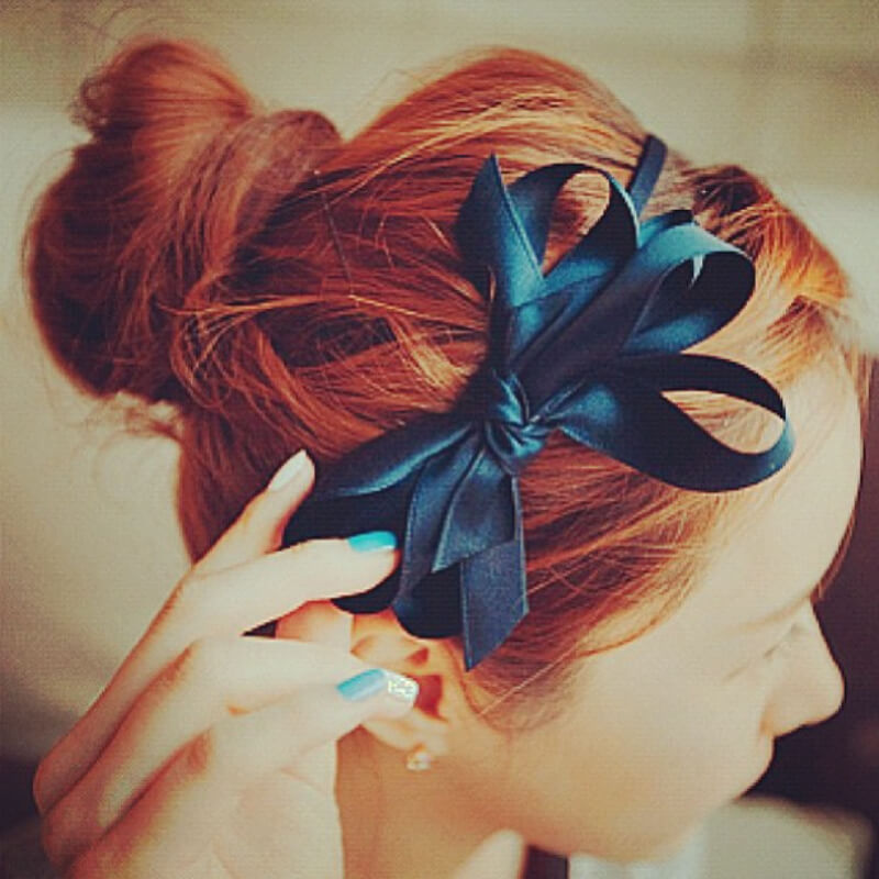 Easy Messy Bun With Headband