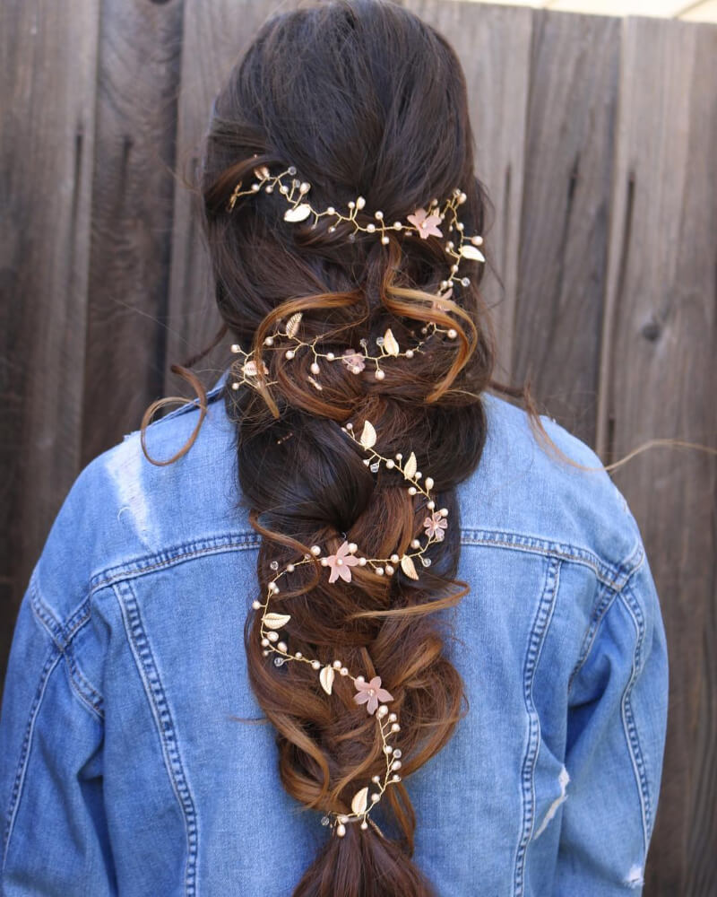 Highlighted Hair Baggy Braids Ponytail