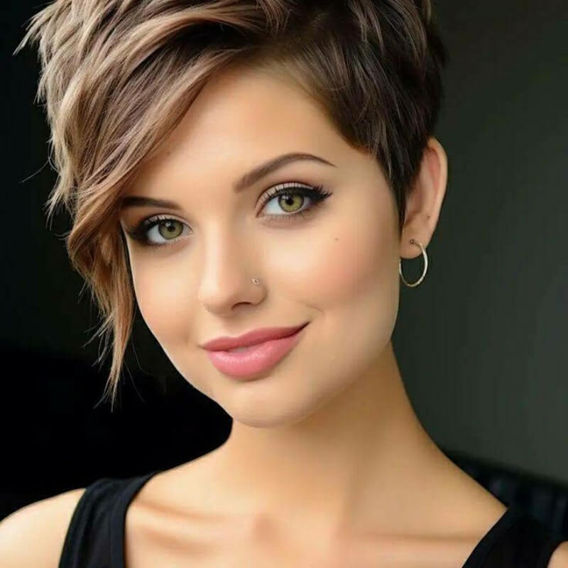 Pretty Edgy Side Bang Hairstyle