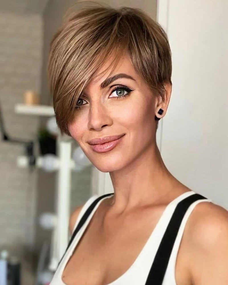 Beautiful Bang Bob Cut Hairstyle