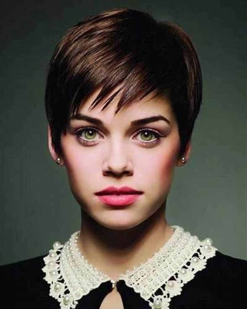 Short Hair Bob Cut Hairstyle