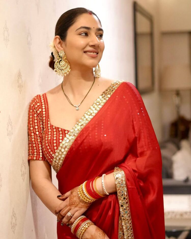 Bollywood Celebrities Embrace the Festivities in Style!