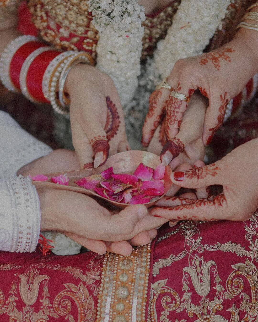  TV actress Surbhi Jyoti Knot With Sumit Suri: SeeWedding Photos